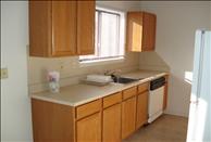 Fox Hill Apartments - Kitchen